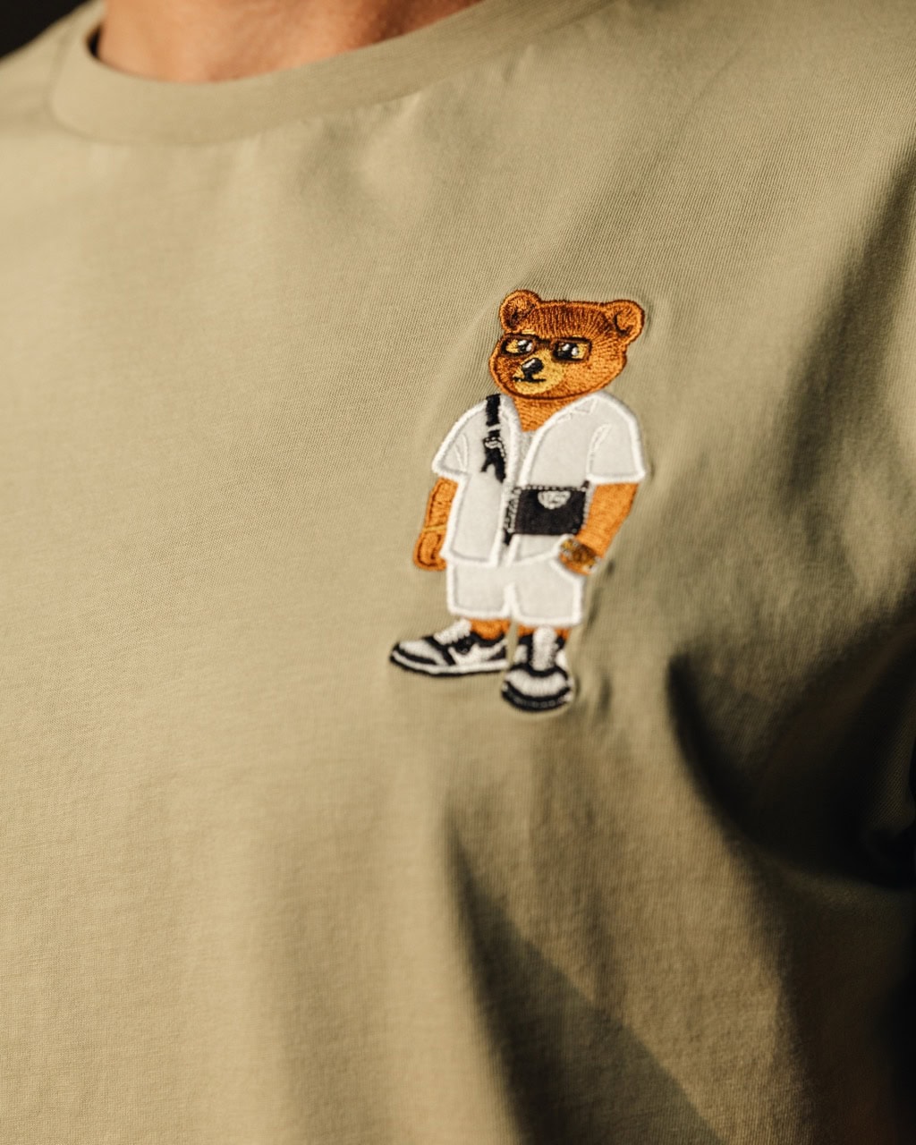 T-shirt con ricamo sul petto Filou CLXIX.